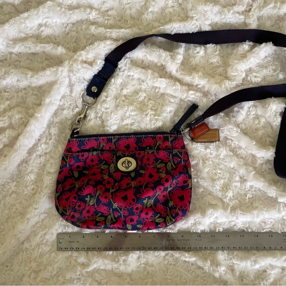 Coach poppy floral multicolor crossbody purse